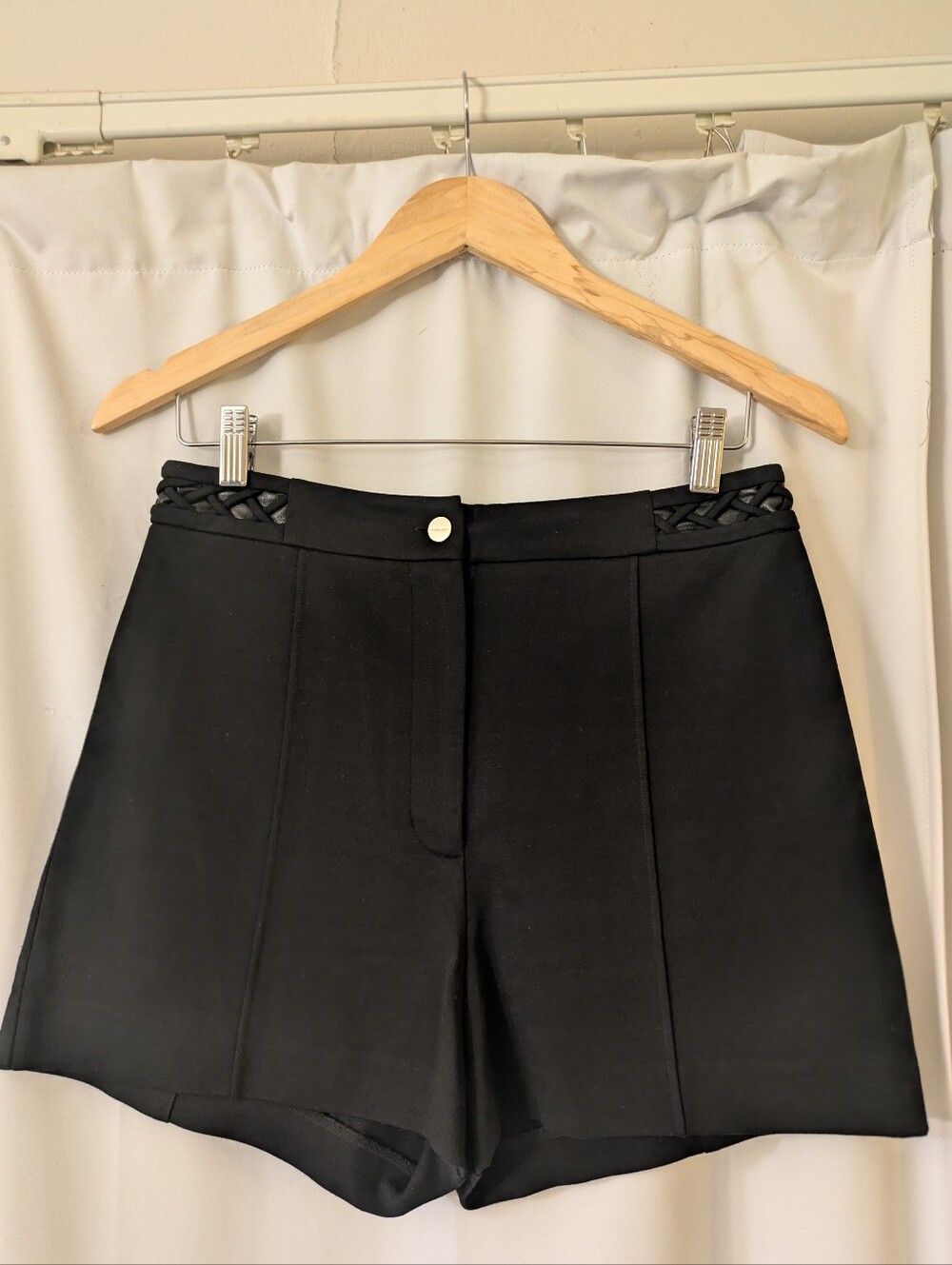 Guess By Marciano Black Women's High-Waist Shorts Medium